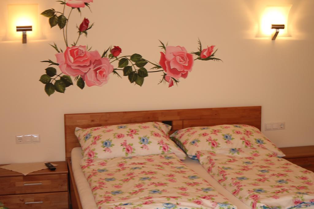 Bed and Breakfast Gastehaus Zur Schonen Aussicht Spitz an der Donau Pokój zdjęcie
